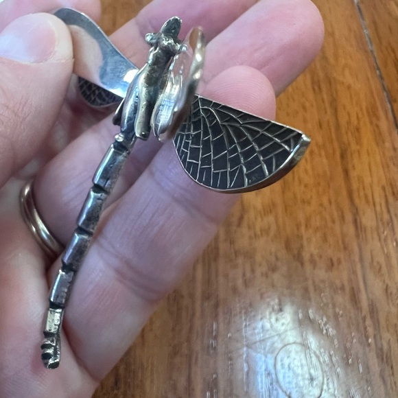 Vintage Sterling Silver Large 3D Dragon Fly Brooch - Picture 5 of 14